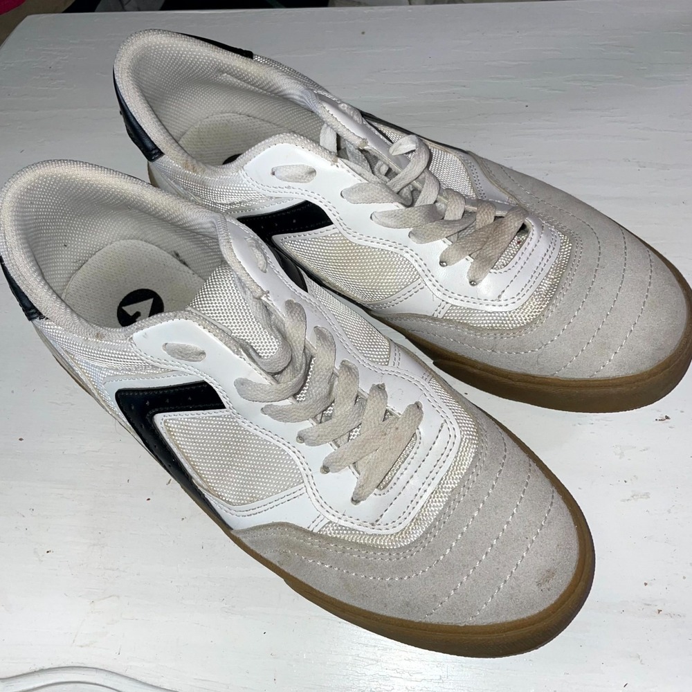 Airwalk MAGRIP-J Mens US 10.5 Skateboarding Shoes Gray White Athletic Sneakers